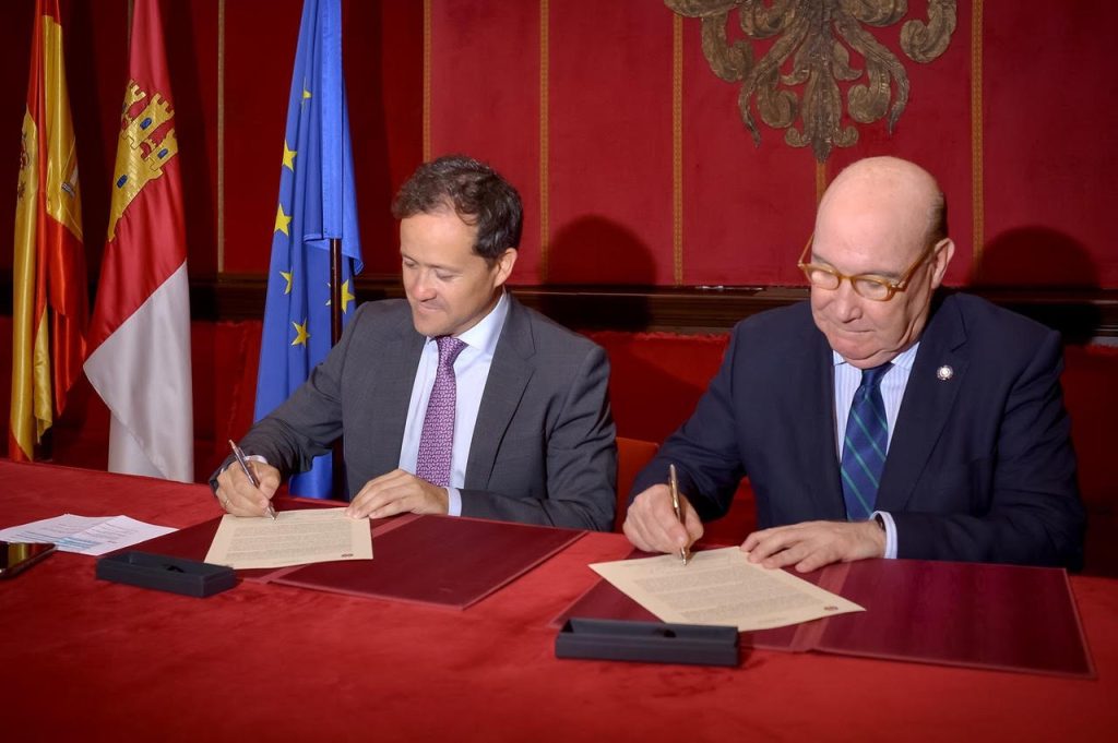 Firma de apoyo de las academias